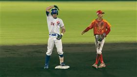 U18世界盃首戰面對中國，台灣隊張育豪敲出雙安。（圖／中華棒協提供） 