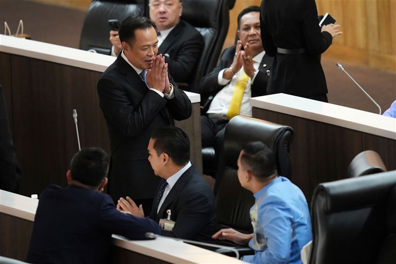 阿努廷政治手腕靈活，遊走在保守派和民粹團體之間，有「政治變色龍」封號。（圖／翻攝自X平台 @ChinaDaily）