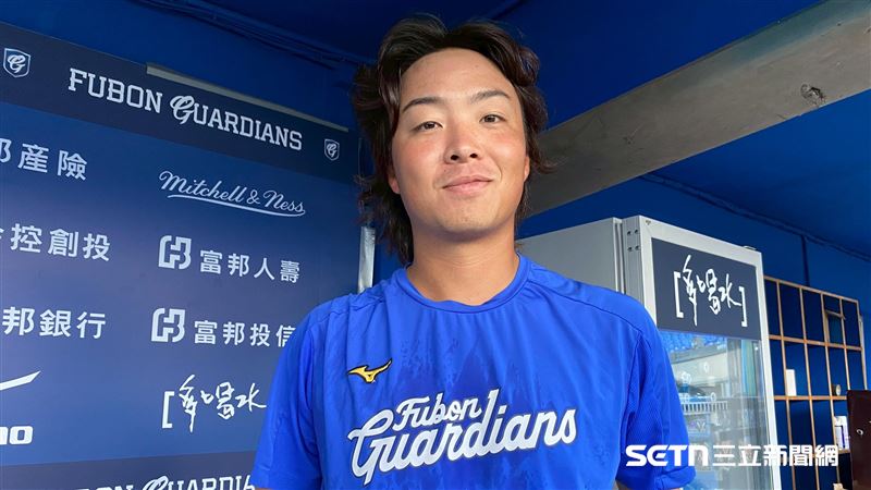 富邦悍將日籍投手鈴木駿輔。（圖／富邦悍將提供）