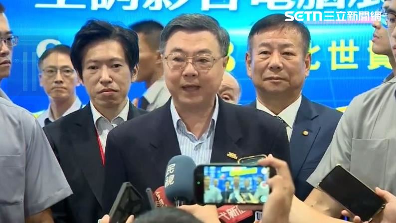 卓榮泰出席「2025台北3C電器空調電腦影音大展」。（圖／翻攝畫面）