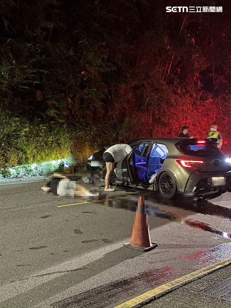 其中一部車上的年輕男女傷勢嚴重，顱內出血、脾臟破裂送醫。（圖／翻攝畫面）