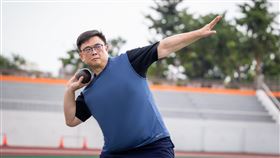 賴瑞隆強調，未來會以同樣的拚勁，將運動精神延續到城市治理。（圖／賴瑞隆辦公室提供）