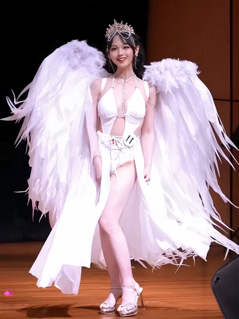 白孟嫺踏上選美舞台。（圖／白孟嫺提供）