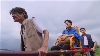 62歲資深男星「回春」！竟意外撞臉吳宗憲