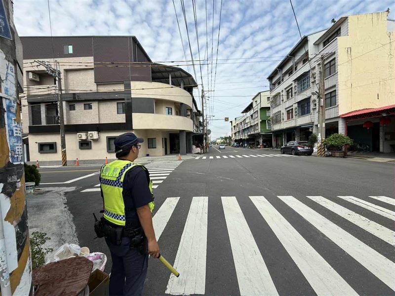依《違反道路交通管理事件統一裁罰基準及處理細則》，駕駛未停讓行人導致行人輕傷處以1萬8000元罰緩；致人重傷或死亡一律處最高罰鍰3萬6000元。（圖／翻攝自屏東縣政府警察局里港分局臉書）