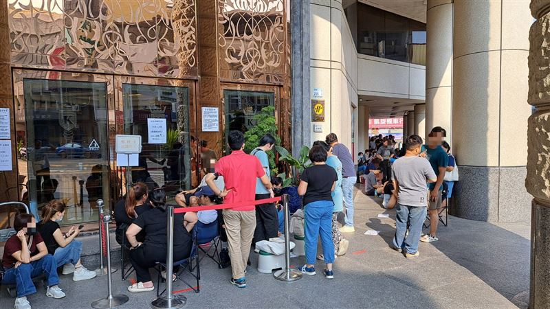 知名連鎖飯店「鮪魚家族」屏東館宣布自9月起暫停營運。（圖／翻攝自鮪魚家族飯店屏東館臉書）