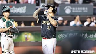 引退賽全壘打！　林智勝揮出生涯第305轟