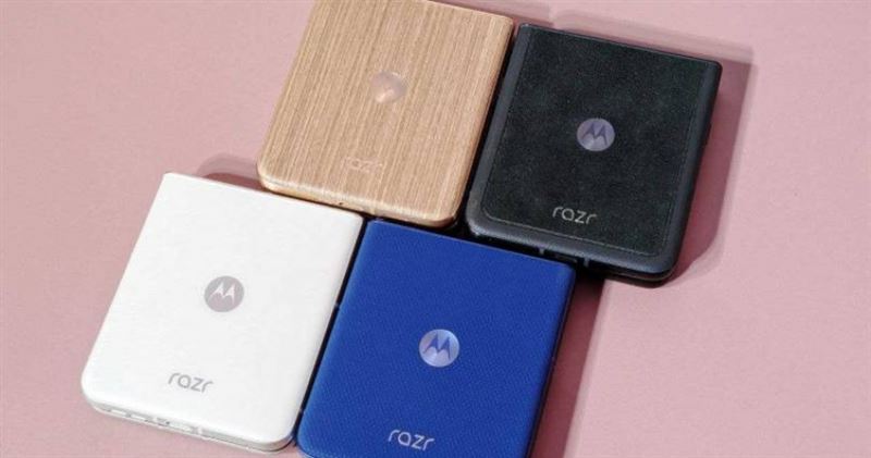 上排為Motorola razr 60 Ultra，下排為razr 60。（圖／CTWANT）