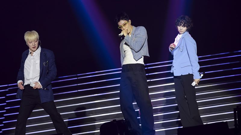 WINNER來台狂嗑夜市美食　承諾一年來兩次