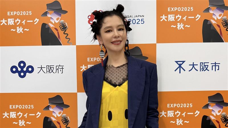 徐若瑄「經典丸子頭」登場 夢回黑色餅乾