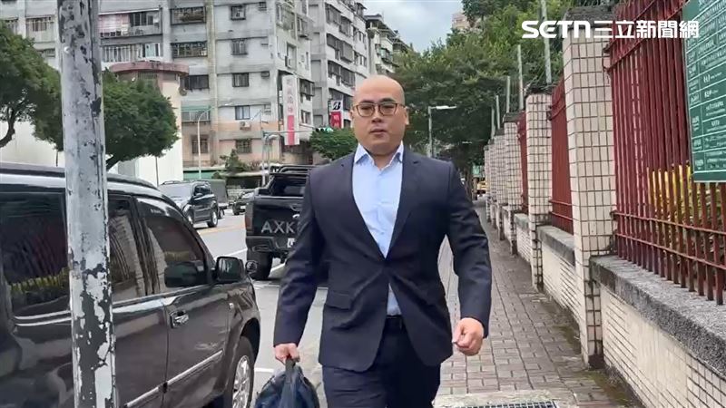 柯文哲的辯護律師蕭奕弘。（圖／記者莊淇鈞攝影）