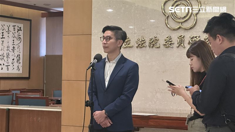 對於賴清德表示，兩岸能否對話全在中國一念之間，鍾佳濱也說，期待兩岸能持續交流互動。（圖／記者詹宜庭攝影）