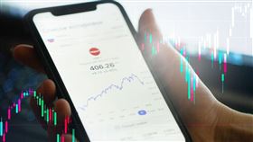 記憶體族群9月8日早盤全面走強，品安勁揚近一成領漲，華邦電大漲逾7%，南亞科、宜鼎、商丞與群聯也同步上揚，市場資金點火反映半導體景氣回溫與AI應用帶動的高速記憶體需求。（示意圖／PIXABAY）