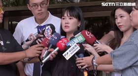 吳怡萱接受媒體聯訪稱，柯文哲有很多想跟社會大眾說的話。（圖／翻攝畫面）