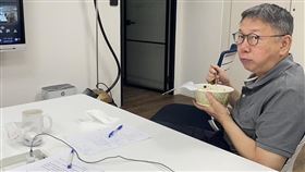 沈政男說，以柯文哲進出黑牢所得到的光環，將是2028藍白合的當然總統候選人。（圖／翻攝自柯文哲臉書）