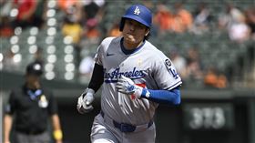 大谷翔平8日棒打同胞菅野智之2轟。（圖／路透社／達志影像）