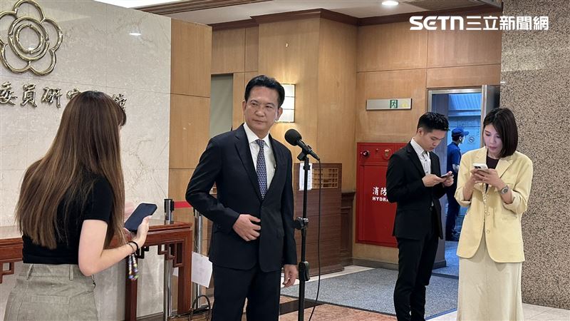 柯文哲交保！林俊憲：黃國昌光芒會被壓過