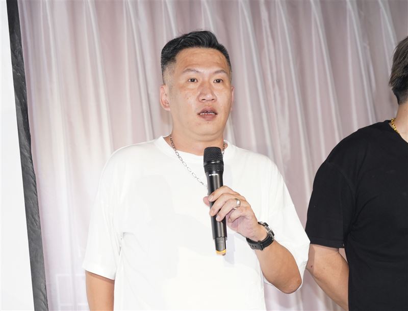 賓賓哥好友附庸風雅的獅子（獅子哥）（圖／記者趙于瑩攝）