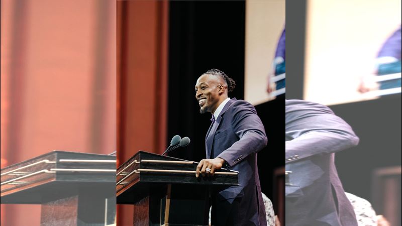 霍華德（Dwight Howard）入主籃球名人堂，致詞時特別提到要向台灣致敬。（圖／翻攝自X平台 @Hoophall）