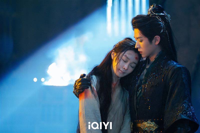 宋軼（左）、丞磊上演虐心戲碼。（圖／iQIYI愛奇藝國際版提供）
