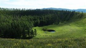 韓國人氣網紅不幸殞命蒙古火山。（翻攝自mongolia-trips.com）