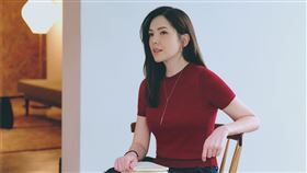 許瑋甯演繹2025秋冬主題「Revisiting Classic重溯經典」。（圖／品牌業者提供）