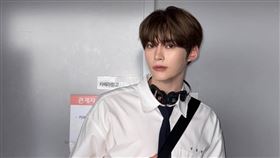 男團ZEROBASEONE（ZB1）成員成韓彬。（圖／翻攝自ZEROBASEONE IG）