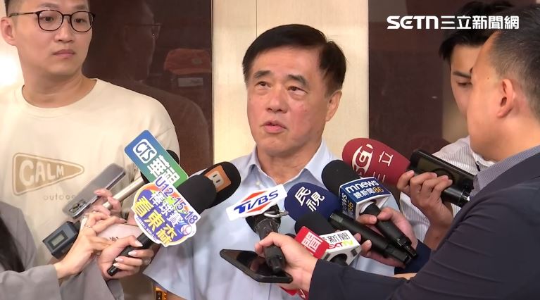 郝龍斌宣布有意參選國民黨主席。（圖／翻攝畫面）