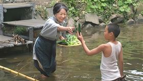 吉行和子主演《佐賀的超級阿嬤》在台灣爆紅。（圖／翻攝自劇照）