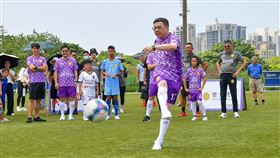 國民體育日，行政院長卓榮泰今（9）日也在臉書發文並PO出他運動的照片。（圖／翻攝卓榮泰臉書）