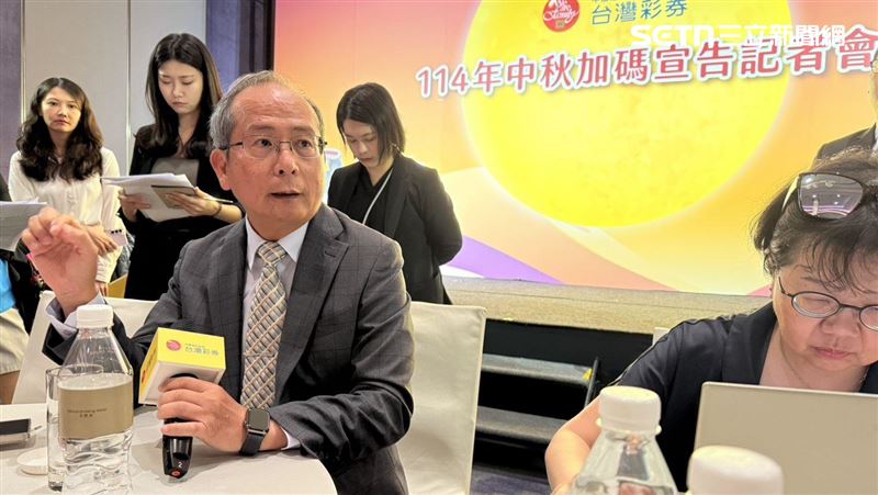 台彩總經理謝志宏透露,其實這名幸運兒已經完成領獎,但特別叮囑「絕對保密」,不願曝光身分,相當低調、神秘。(圖/記者李育道攝影)