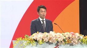 運動部正式揭牌成立，首任部長由曾獲兩面奧運金牌的前羽球國手李洋出任。（圖／翻攝畫面）