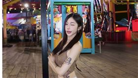 筱緹開玩笑喊話努力賺錢「要在美置產」。（圖／想想時間有限公司）