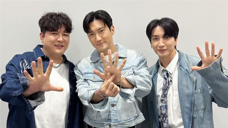 SUPER JUNIOR&ndash;L.S.S.利特、神童、始源。（圖／翻攝自IG @superjunior帳號）