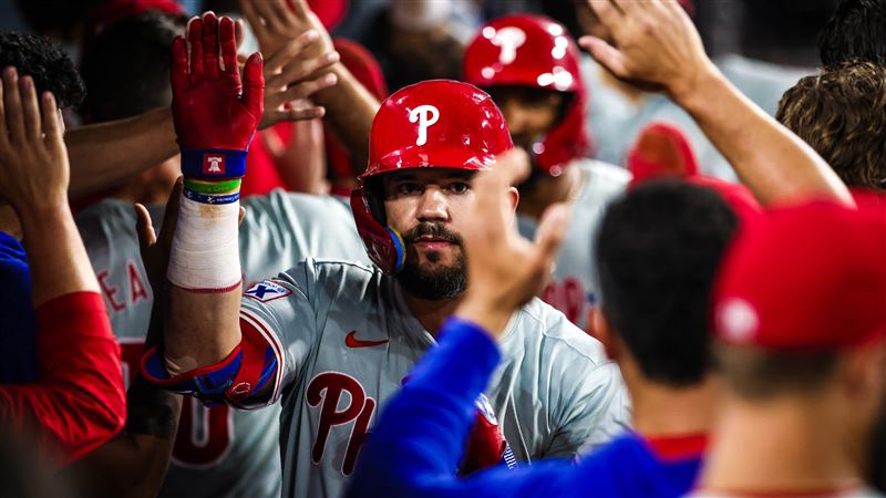 舒瓦伯（Kyle Schwarber）連續10場沒有開轟。（圖／翻攝自費城人 X）