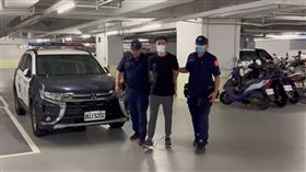 李男殘殺2人剛假釋出獄，再拿開山刀砍律師遭逮。（圖／翻攝畫面）