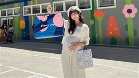 洪詩二胎即將卸貨。（圖／翻攝自洪詩IG）