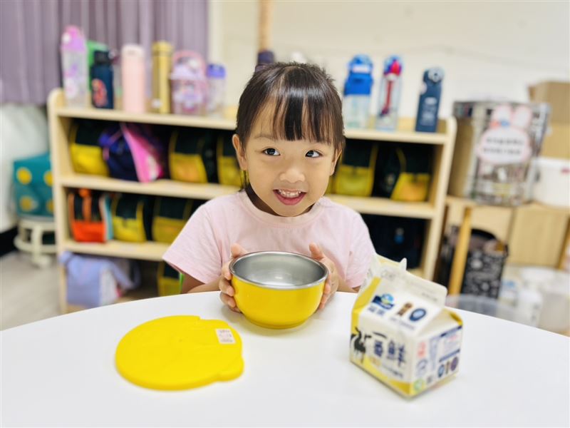 明年起，台中市府列2.76元推「台中有」。（／翻面）