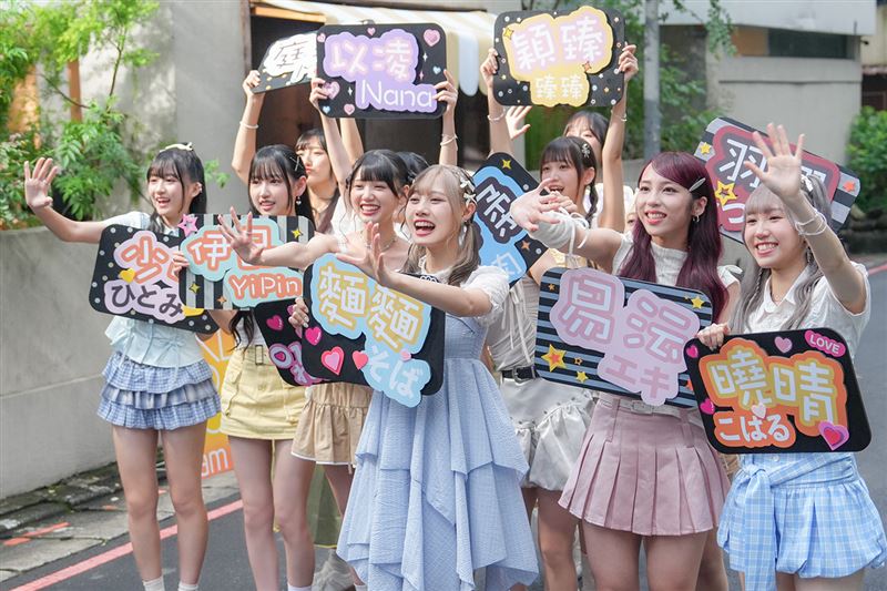 AKB48 Team TP 成員兼顧課業與工作。（圖／好言娛樂提供）