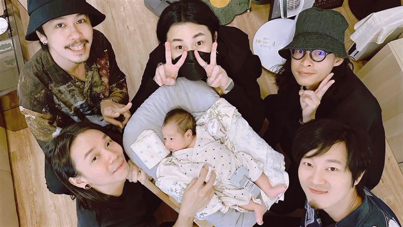 麋先生驚爆：快沒貝斯手　以諾缺席原因曝