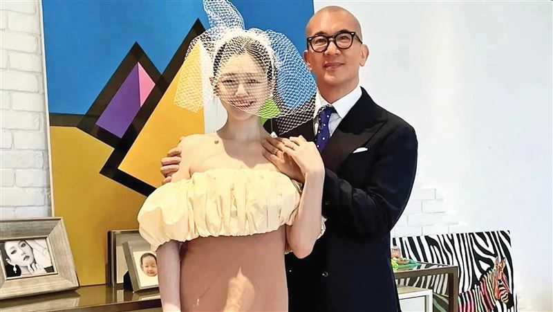 停工仍走不出喪妻之痛　他天天獨守墓園