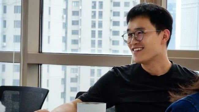 前小米中國區市場部總經理王騰（圖）傳因洩密辭退，本人發聲闢謠。（圖／翻攝自王騰微博）