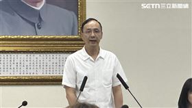 朱立倫主持中常會發表談話。（圖／記者詹宜庭攝影）