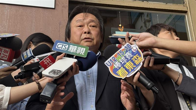 柯文哲交保重獲自由　王世堅說話了