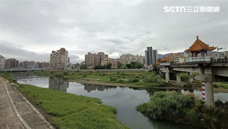 房市翻轉，大台北區域9區房價下跌，其中，又以三峽年跌幅逾1成最高。（圖／記者陳韋帆攝影）