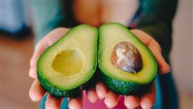 酪梨也能做冰淇淋、檸檬派！3道創意甜點作法大公開圖片描述。（圖／翻攝截自農糧署臉書）