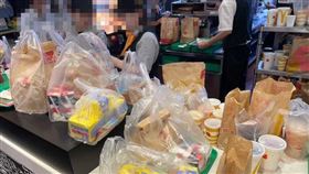 寶可夢卡牌掀搶購潮，日本麥當勞三天活動提前喊卡。(圖／翻攝ｘ)