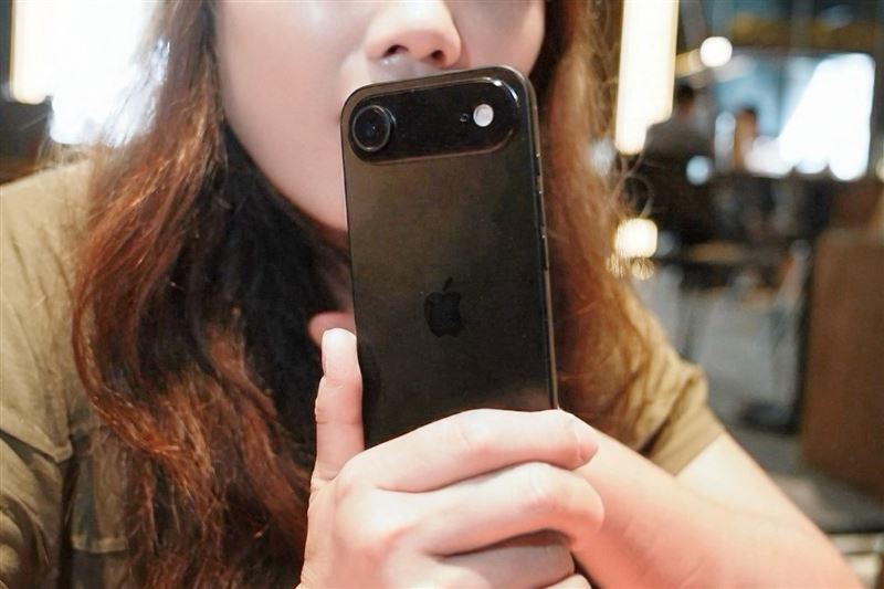 追求輕薄耐用的iPhone Air問世