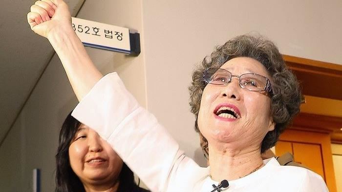 咬斷性侵狼舌頭　受害女等61年翻案無罪