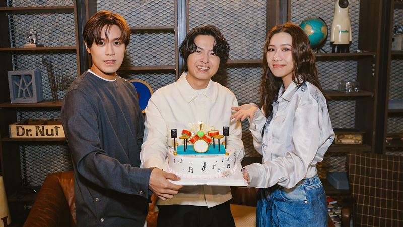 哈瓜逼哭告五人　演唱會獻「史詩級驚喜」